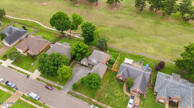 7669 Meadow Ridge Lane, Olive Branch, MS 38654