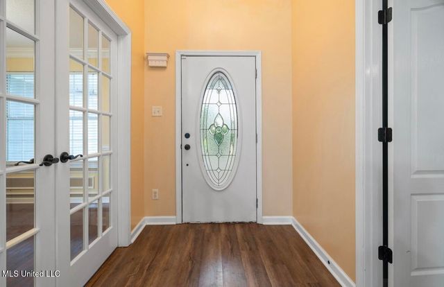 7669 Meadow Ridge Lane, Olive Branch, MS 38654