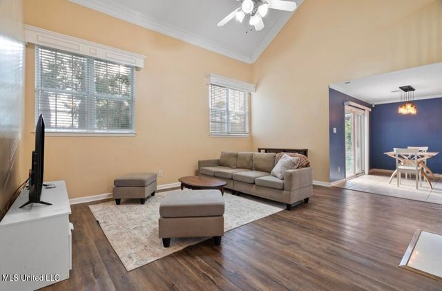 7669 Meadow Ridge Lane, Olive Branch, MS 38654