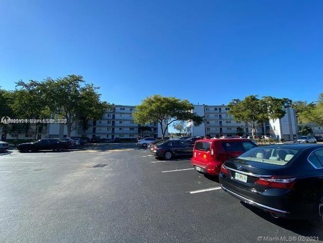 8560 N Sherman Cir 404, Miramar, FL 33025