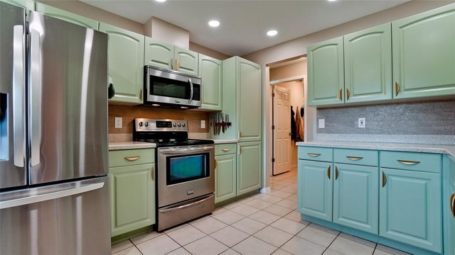 5508 35TH COURT E, Bradenton, FL 34203