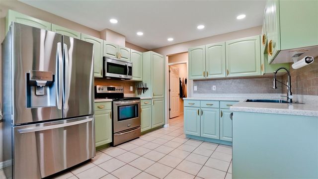 5508 35TH COURT E, Bradenton, FL 34203