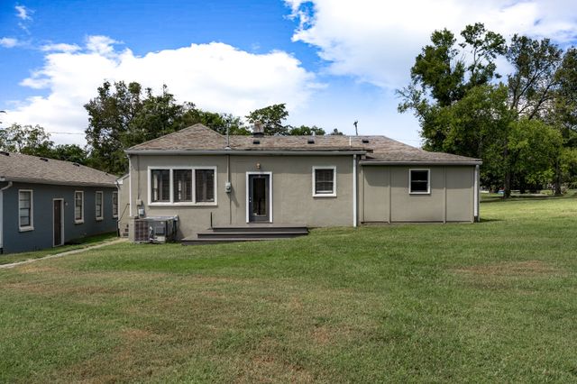 1301B Riverside Dr, Nashville, TN 37206