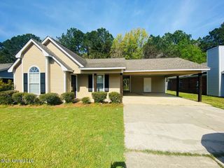 473 Mockingbird Circle, Brandon, MS 39047