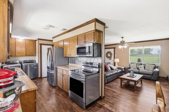 9238 Indian Trail, Sanger, TX 76266