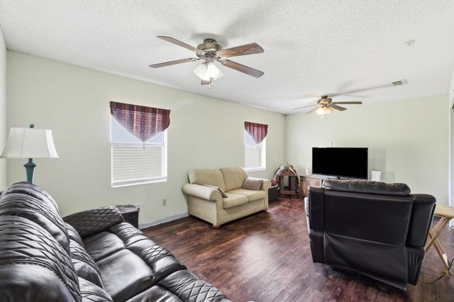9238 Indian Trail, Sanger, TX 76266