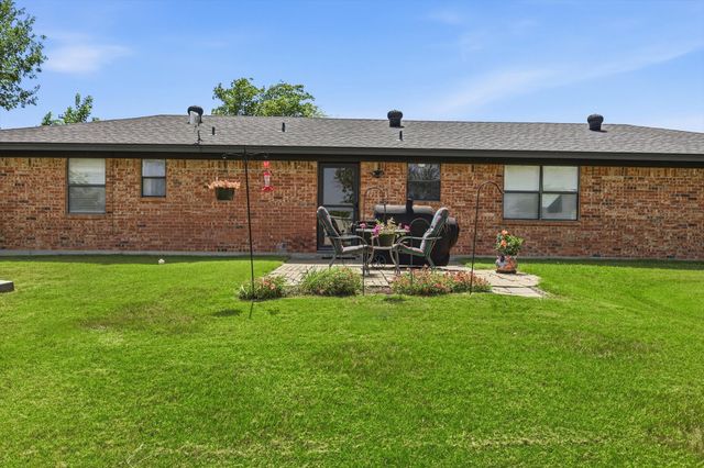 9238 Indian Trail, Sanger, TX 76266