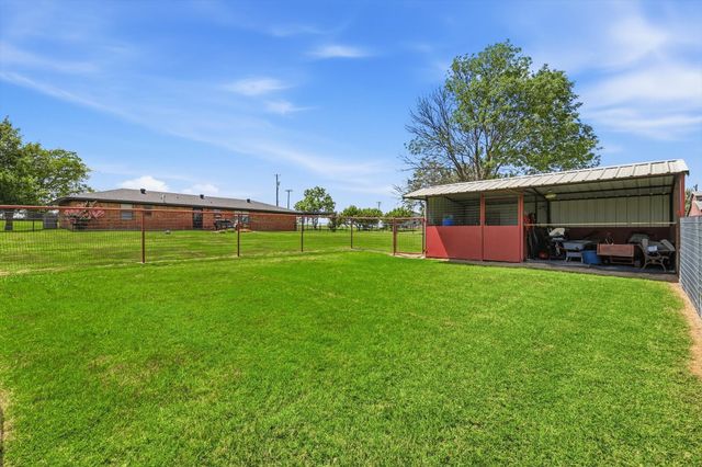 9238 Indian Trail, Sanger, TX 76266