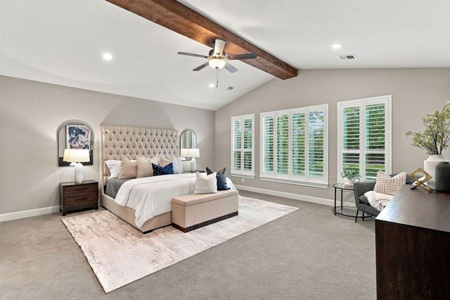 51 Woodglade Way, The Woodlands, TX 77375