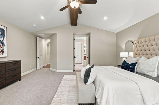 51 Woodglade Way, The Woodlands, TX 77375