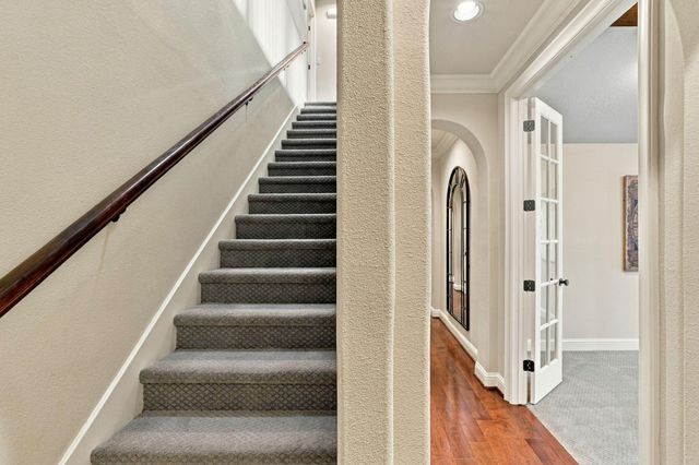 51 Woodglade Way, The Woodlands, TX 77375