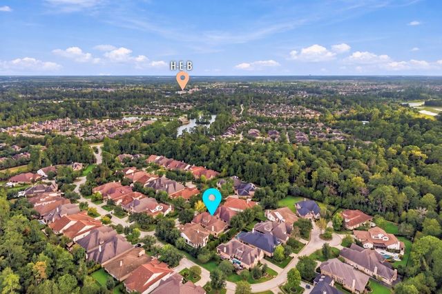 51 Woodglade Way, The Woodlands, TX 77375
