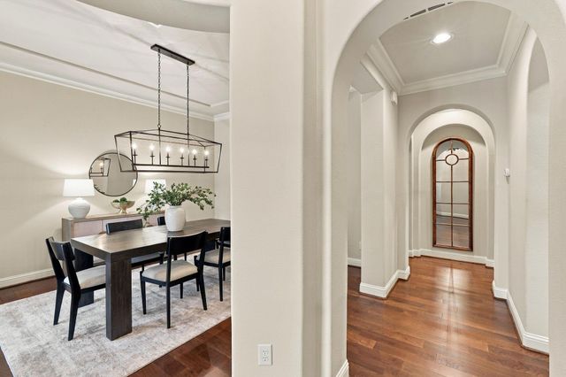51 Woodglade Way, The Woodlands, TX 77375