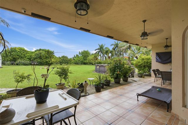 16933 SW 215th Ter, Miami, FL 33187