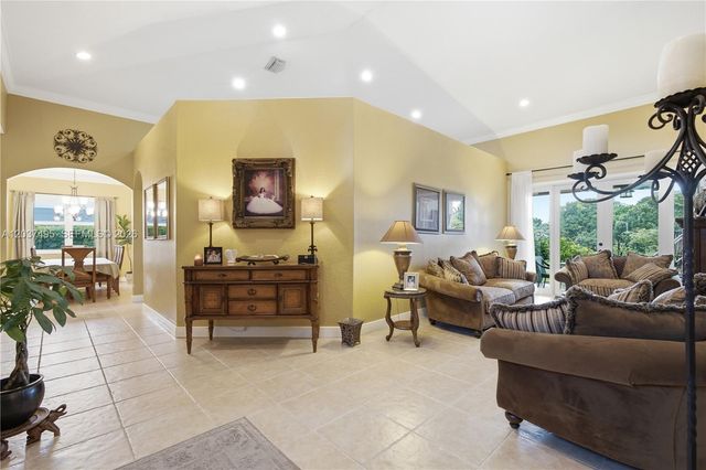 16933 SW 215th Ter, Miami, FL 33187