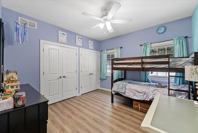 1457 Red Oak DRIVE, Hartford, WI 53027