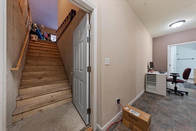 1457 Red Oak DRIVE, Hartford, WI 53027