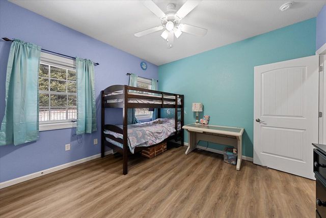 1457 Red Oak DRIVE, Hartford, WI 53027