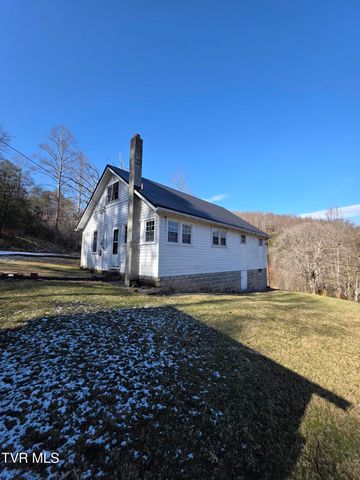 6793 Robinette Valley Road, Duffield, VA 24244