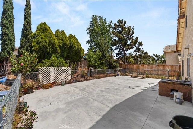 7173 Kittyhawk, Fontana, CA 92336