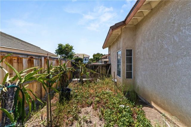 7173 Kittyhawk, Fontana, CA 92336