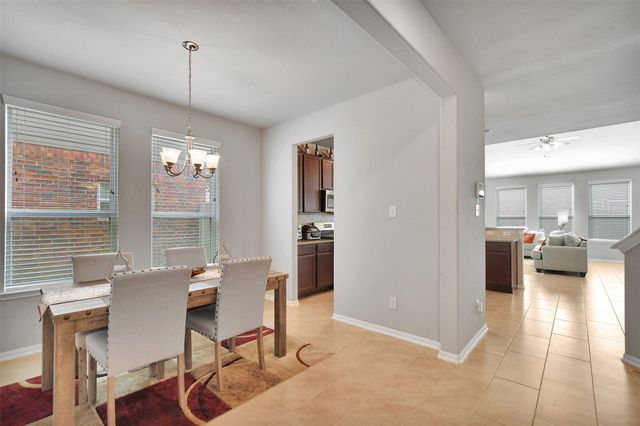 2631 Sunlit Meadow Trail, Fresno, TX 77545