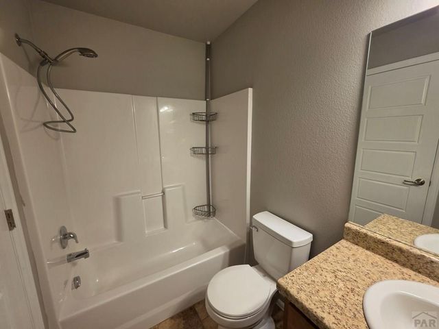 2203 Antelope Way, Pueblo, CO 81005