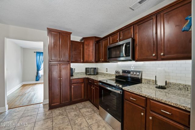 26708 Aberdeen Road, Marston, NC 28363