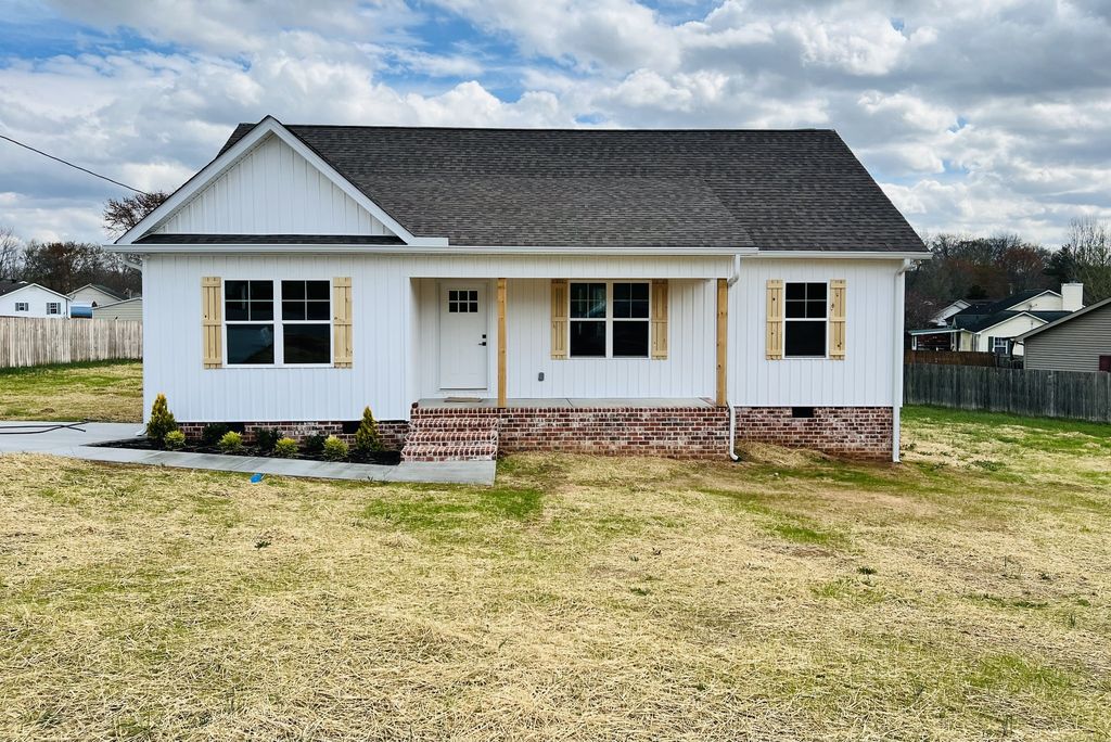 940 Miriah Dr, Mcminnville, TN 37110