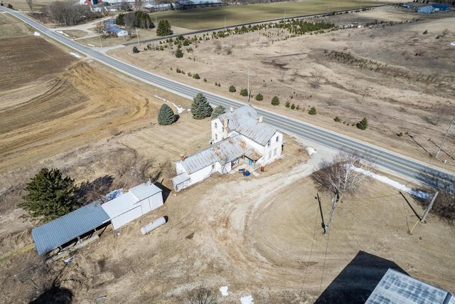 W6353 Abbott DRIVE, Random Lake, WI 53075