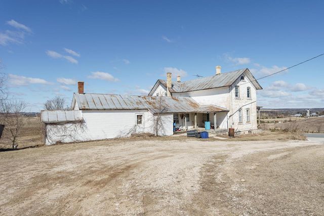 W6353 Abbott DRIVE, Random Lake, WI 53075