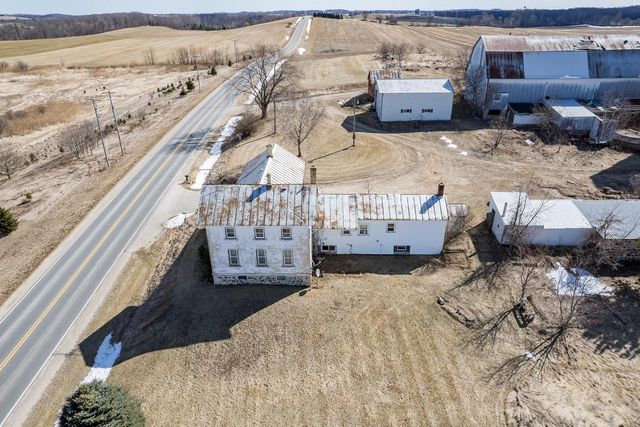 W6353 Abbott DRIVE, Random Lake, WI 53075