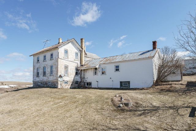 W6353 Abbott DRIVE, Random Lake, WI 53075