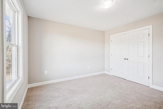 292 COLEBROOK RD, Fredericksburg, VA 22405