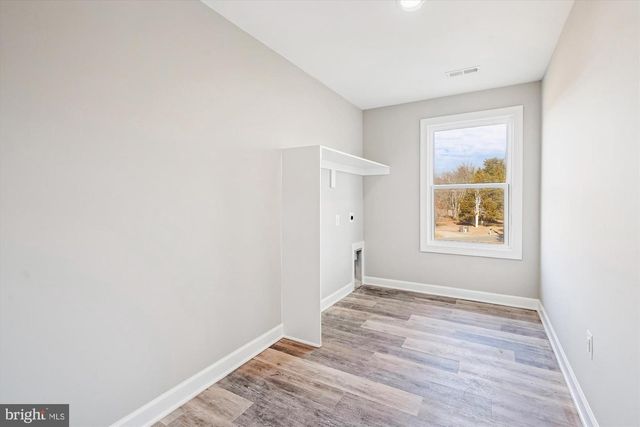 292 COLEBROOK RD, Fredericksburg, VA 22405