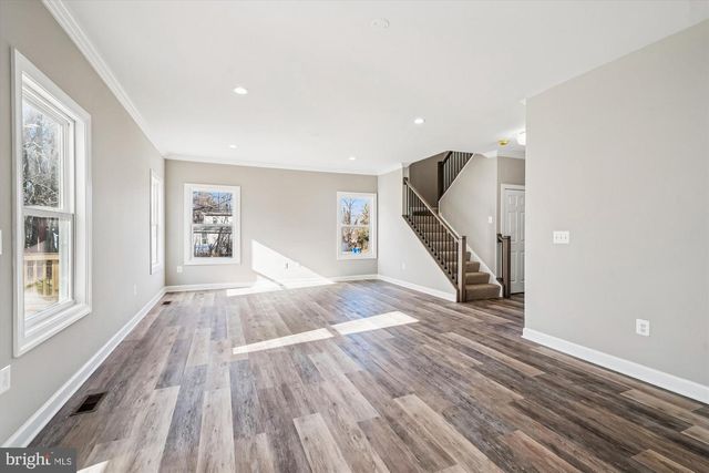 292 COLEBROOK RD, Fredericksburg, VA 22405