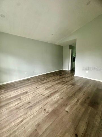 2828 RUNYON CIRCLE, Orlando, FL 32837