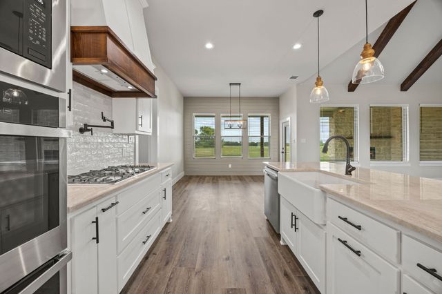 147 CR 207, Valley View, TX 76272