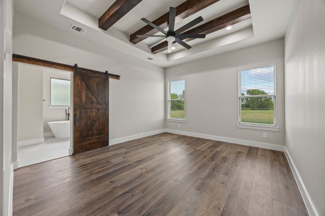 147 CR 207, Valley View, TX 76272
