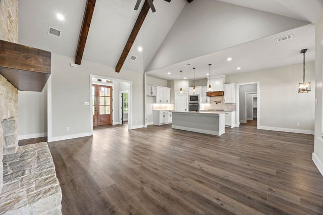 147 CR 207, Valley View, TX 76272