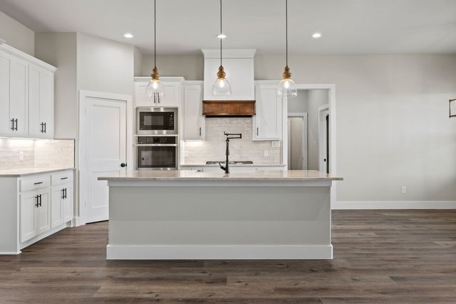 147 CR 207, Valley View, TX 76272