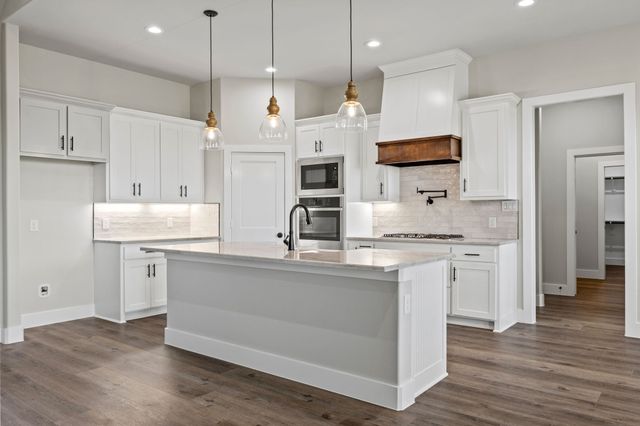 147 CR 207, Valley View, TX 76272