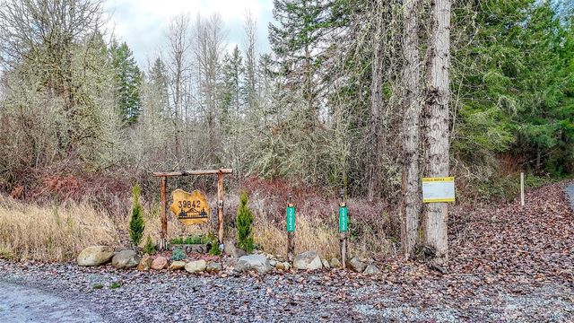 39838 Mountain Park Drive E, Roy, WA 98580