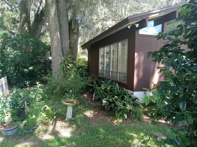 8136 NW 5TH COURT, Gainesville, FL 32607