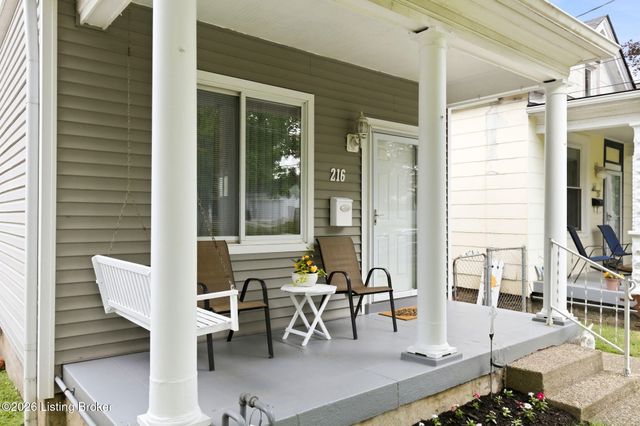 216 Saunders Ave, Louisville, KY 40206