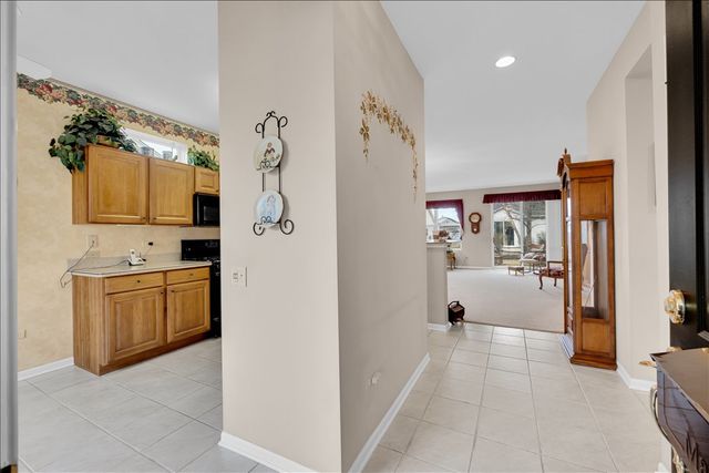 12825 Coventry Lane, Huntley, IL 60142