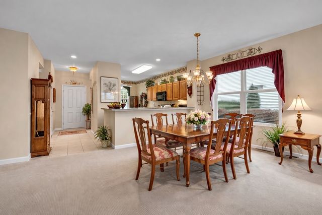 12825 Coventry Lane, Huntley, IL 60142