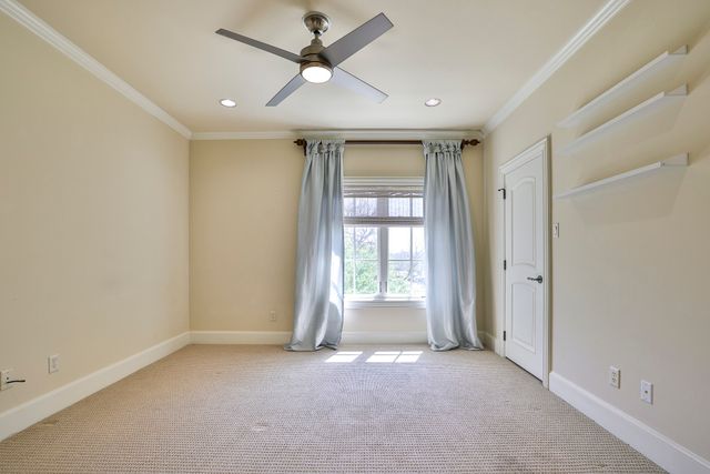 5004 Byers Avenue, Fort Worth, TX 76107