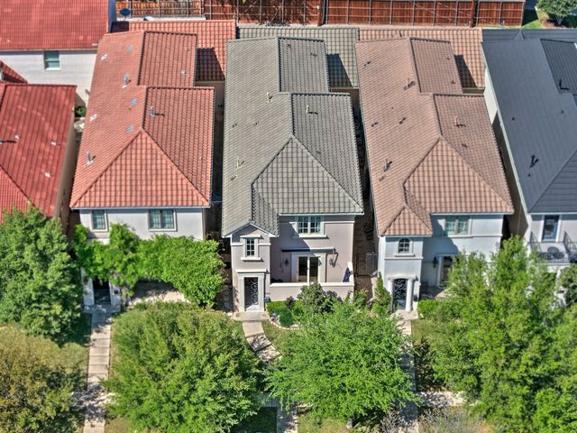 5004 Byers Avenue, Fort Worth, TX 76107