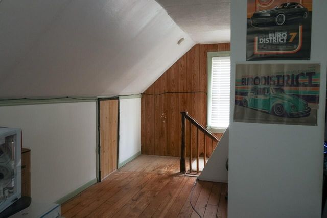 751 W 73rd Avenue, Merrillville, IN 46410